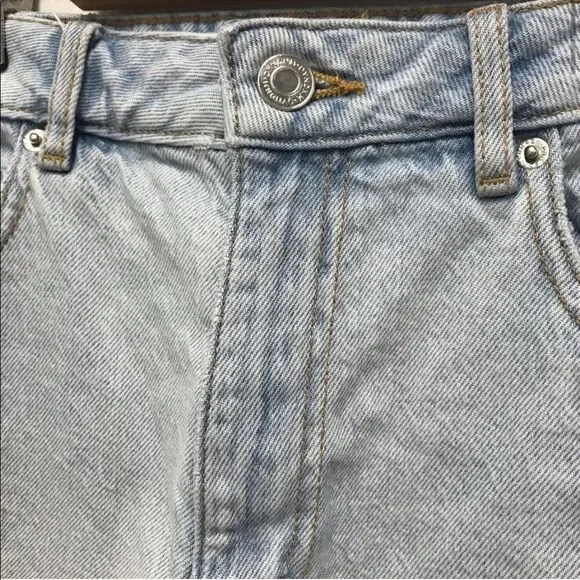 Dynamite Bermuda Shorts - Picture 4 of 5